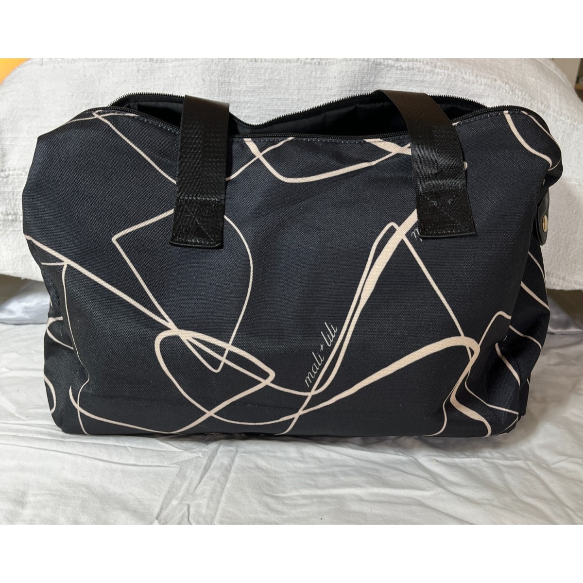 Mali + Lili Signature Abstract Print Weekender Bag Black & Tan Gold Accent Nwt